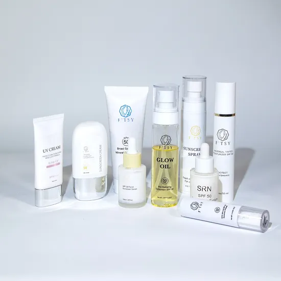 Etichetta privata all'ingrosso Crema solare minerale sbiancante vegana Formato da viaggio Protezione solare Black Girl Nebbia SPF 50 Spray SPF50 Viaggio per viso Corpo Protezione solare Colorata personalizzata