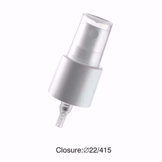 Stock Bottiglia vuota in plastica per alcol piatta rotonda di colore trasparente per mini animali domestici spray da 100 ml